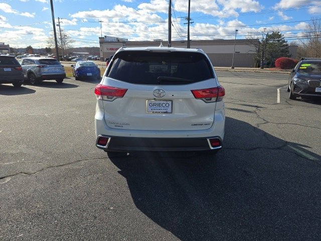Used 2019 Toyota Highlander Limited image 6