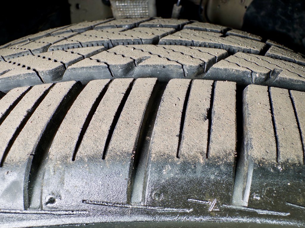 Used 2020 Tesla Model 3 Long Range image 32