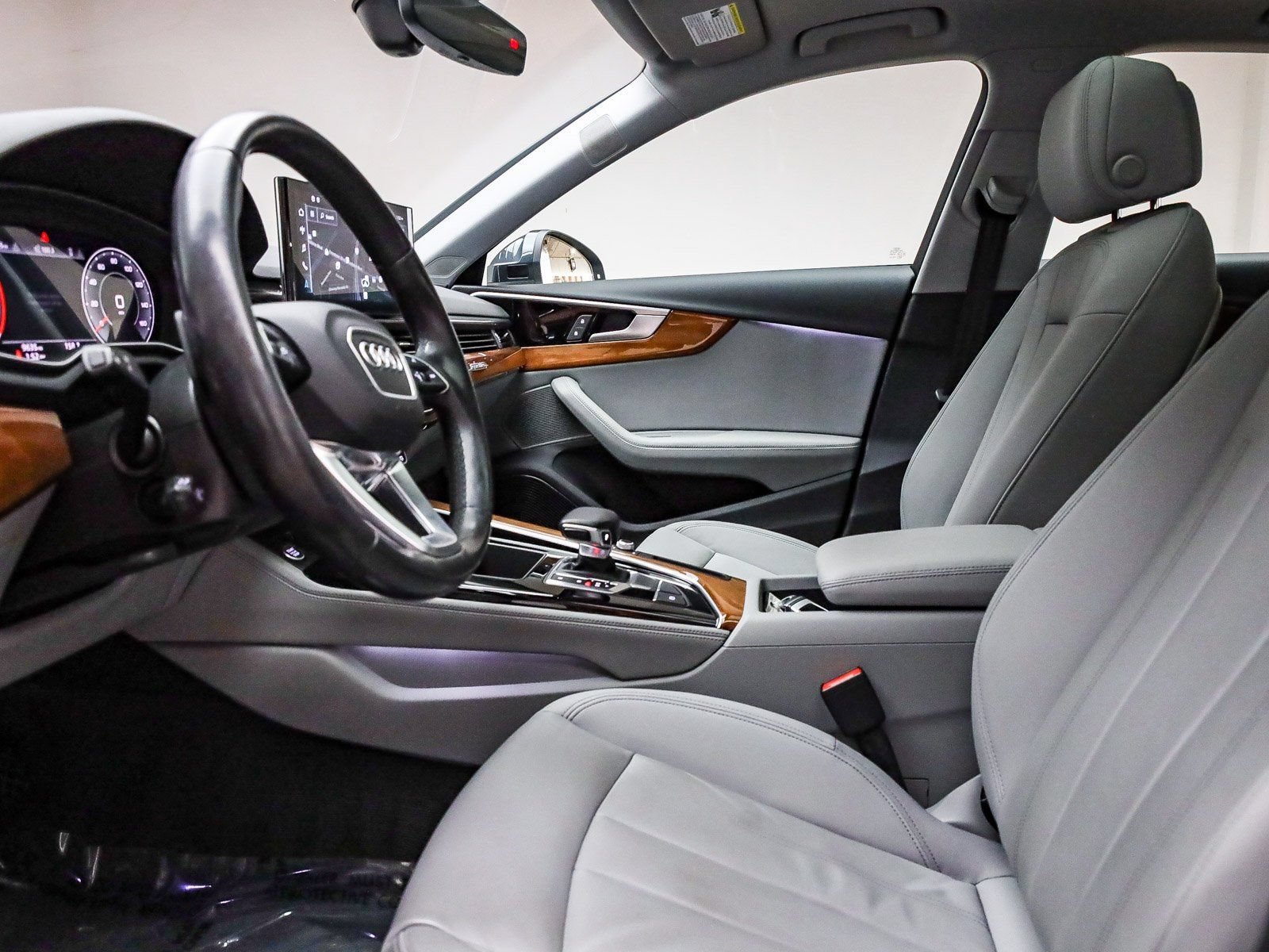 Used 2022 Audi A4 2.0T Premium Plus w/ Premium Plus Package AWD/4WD image 19