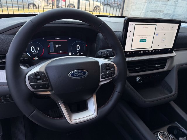 New 2026 Ford Explorer Active RWD image 36