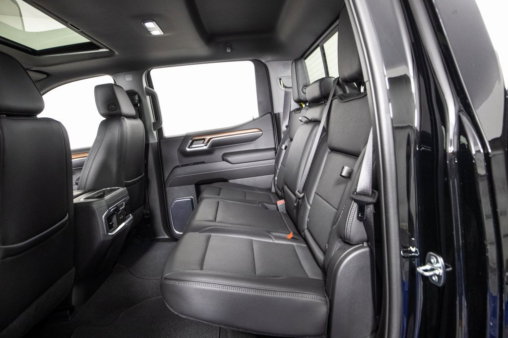 Used 2023 GMC Sierra 1500 Denali w/ Denali Reserve Package image 8