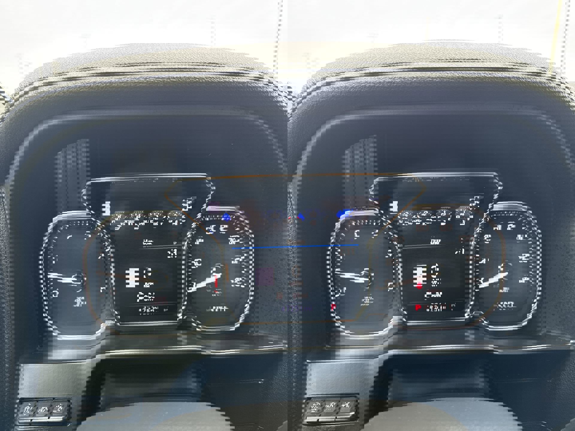 Certified 2020 GMC Sierra 3500 Denali w/ Denali Ultimate Package AWD/4WD image 15