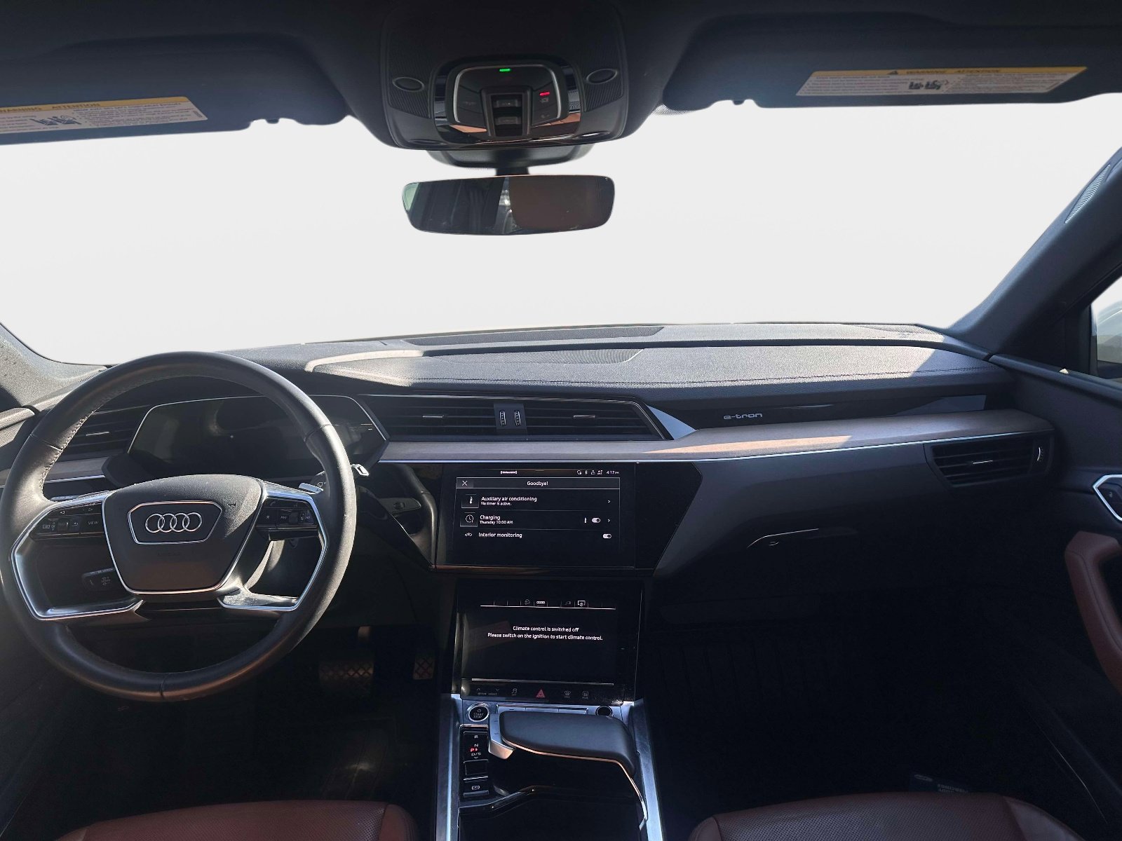 Used 2024 Audi Q8 e-tron Premium Plus image 10