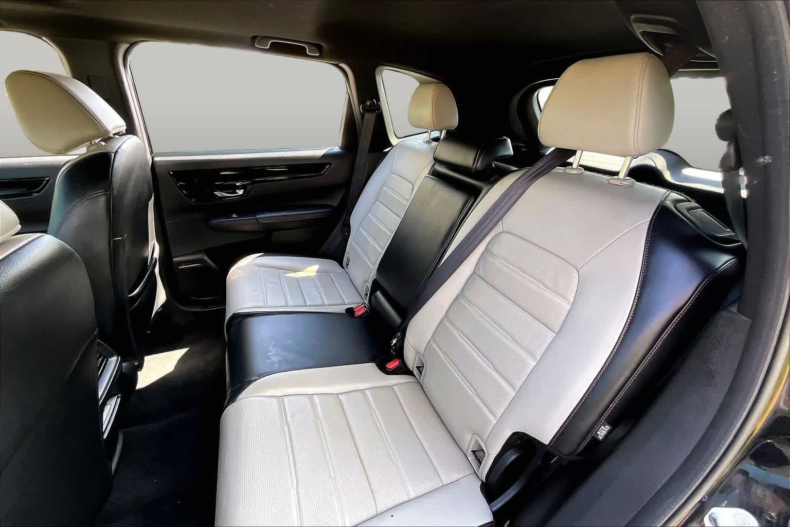 Used 2025 Honda CR-V Sport Touring image 20