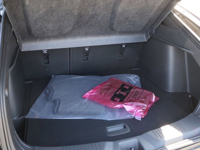 New 2026 Buick Envista Sport Touring w/ Convenience I Package FWD image 8