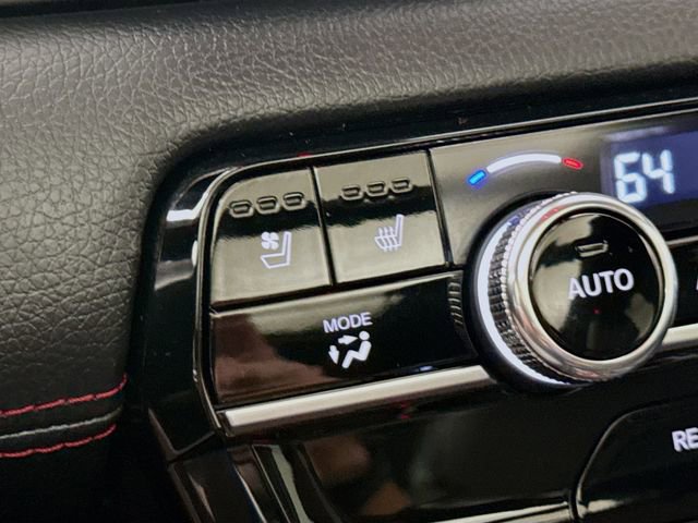 Used 2025 Honda Pilot Black Edition image 21
