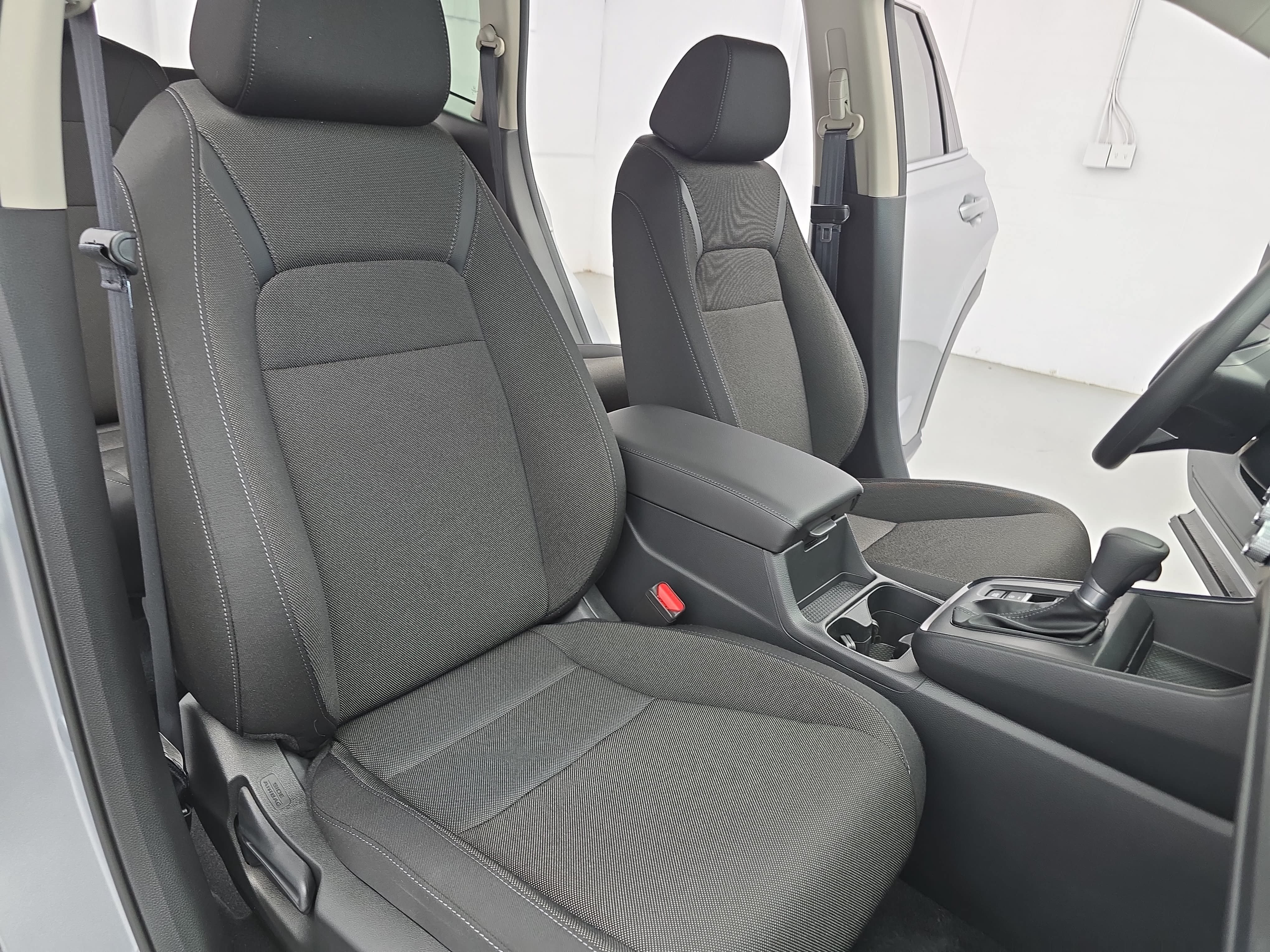 Certified 2025 Honda CR-V LX image 10