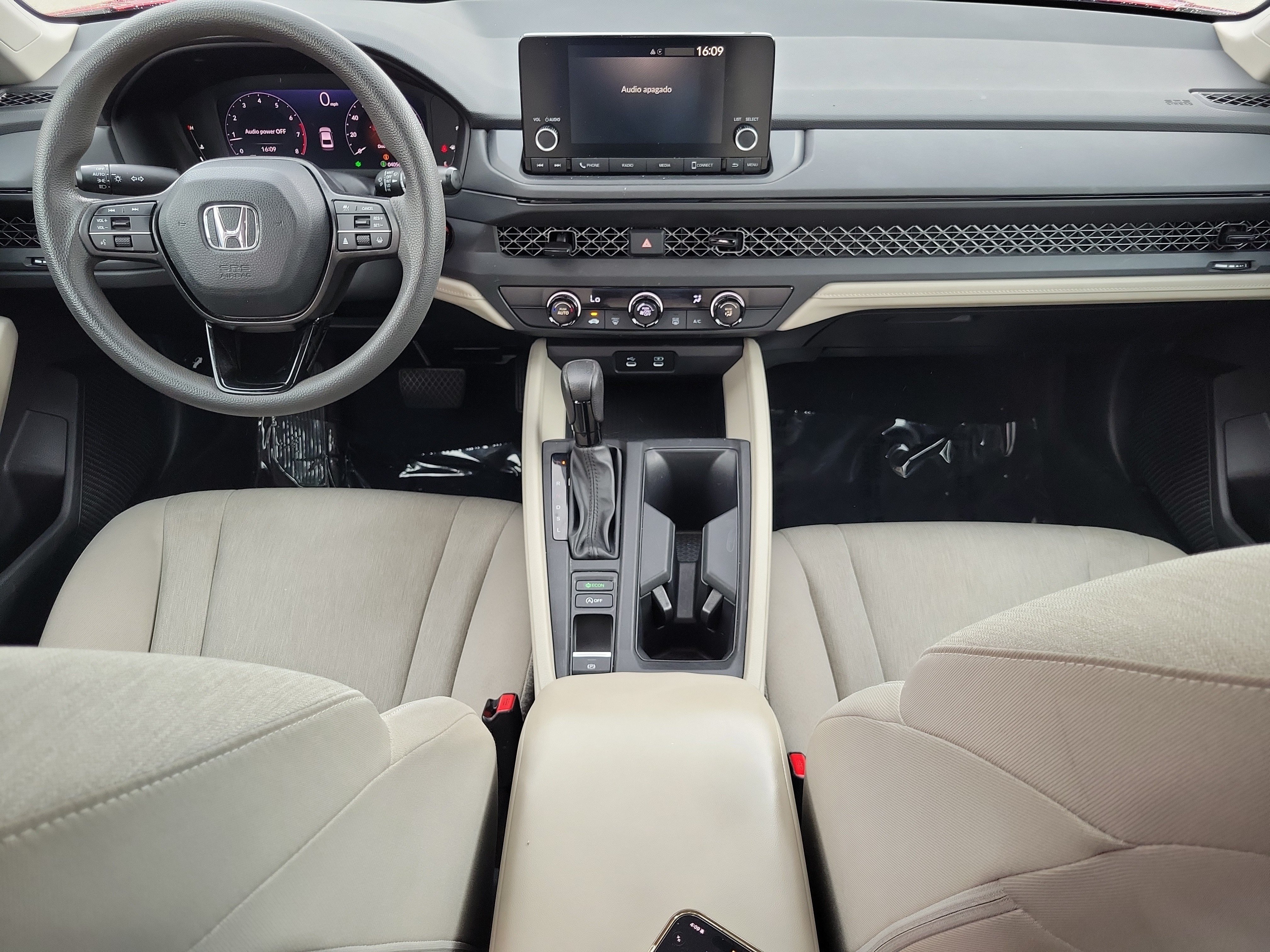 Certified 2023 Honda Accord LX image 12