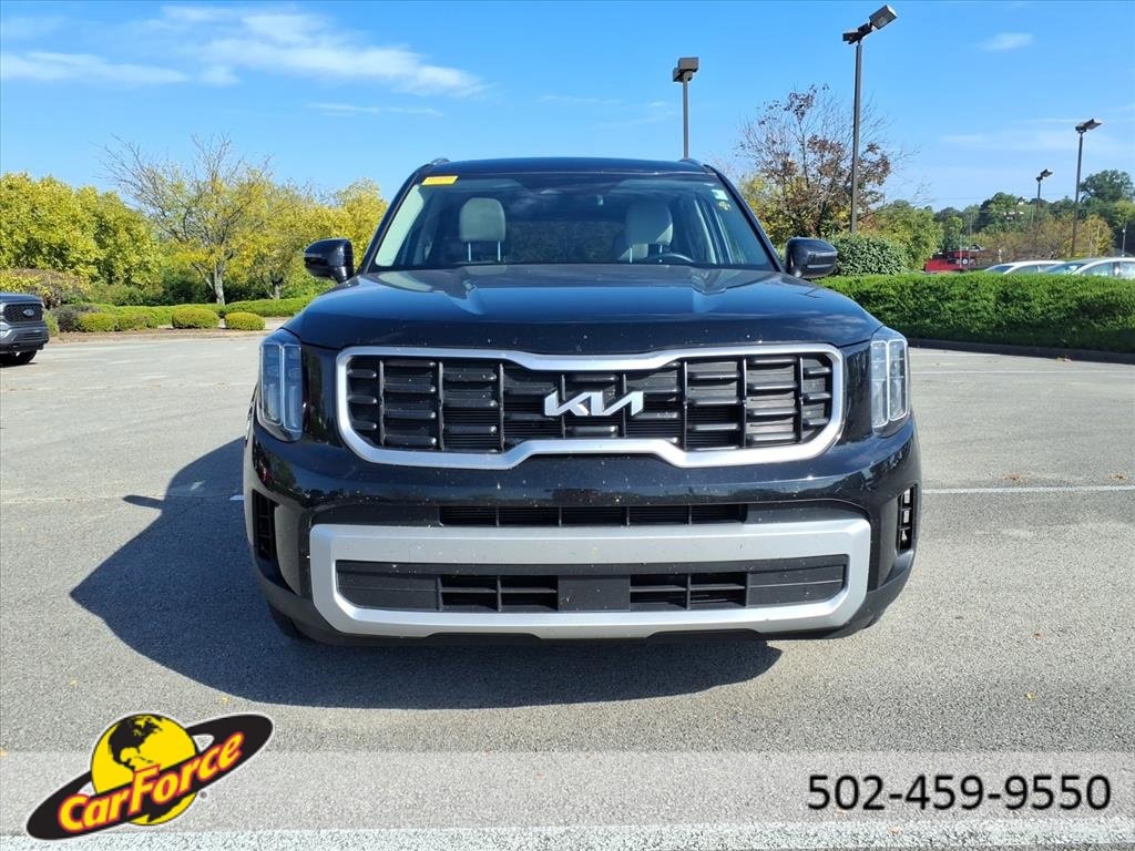 Used 2025 Kia Telluride S image 15