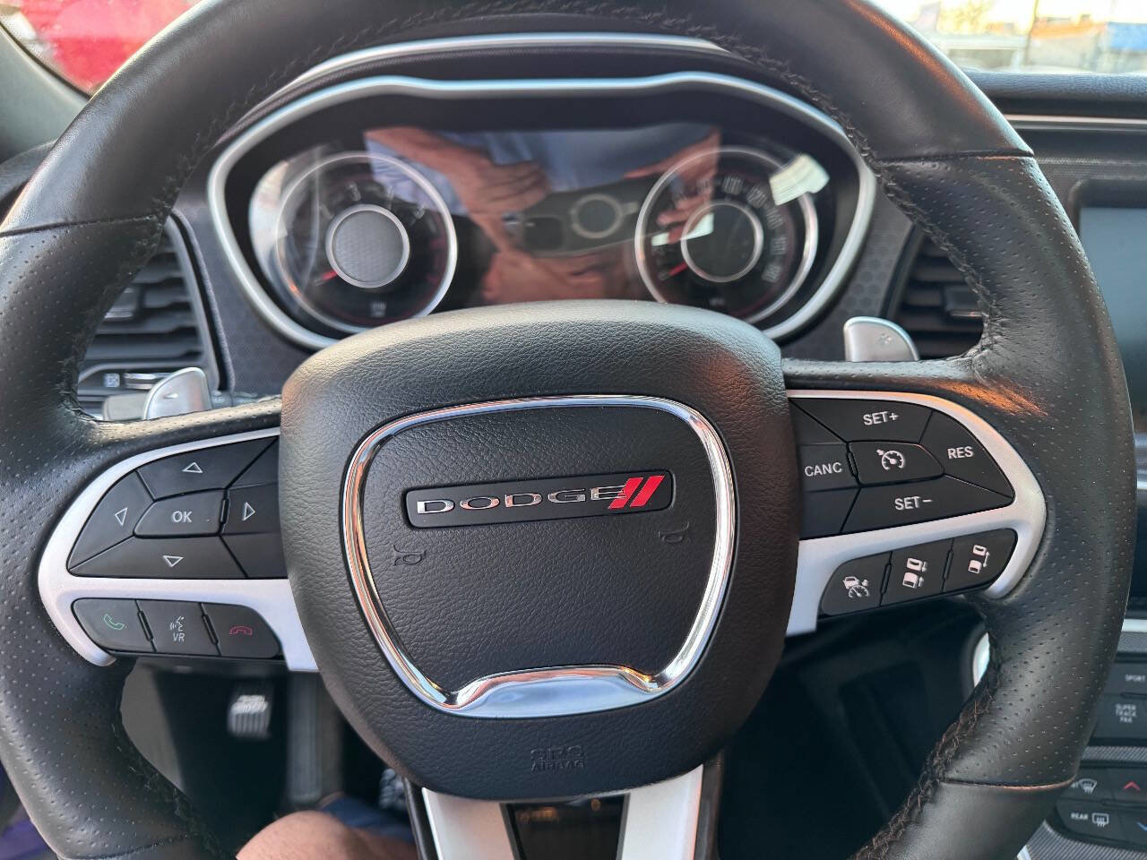 Used 2016 Dodge Challenger R/T Scat Pack w/ Leather Interior Group image 16