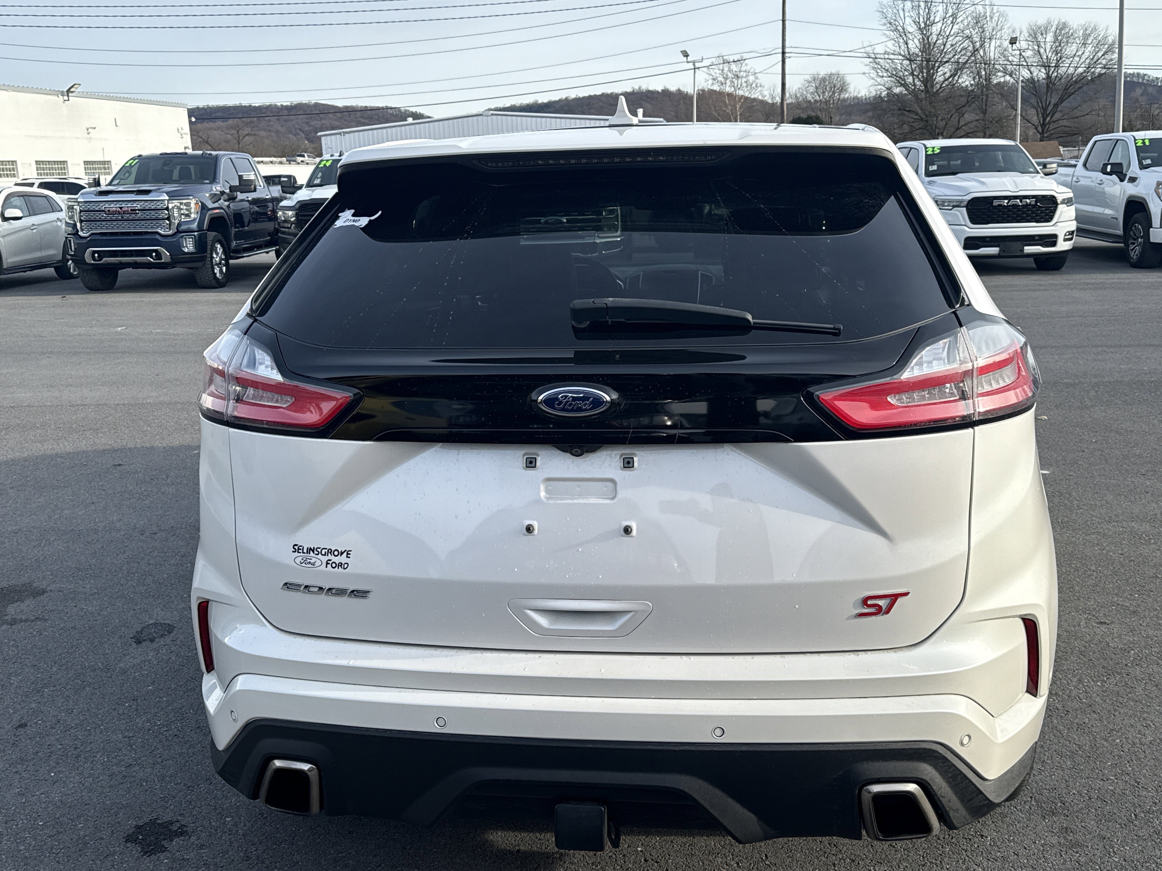 Used 2019 Ford Edge ST w/ Equipment Group 401A image 8