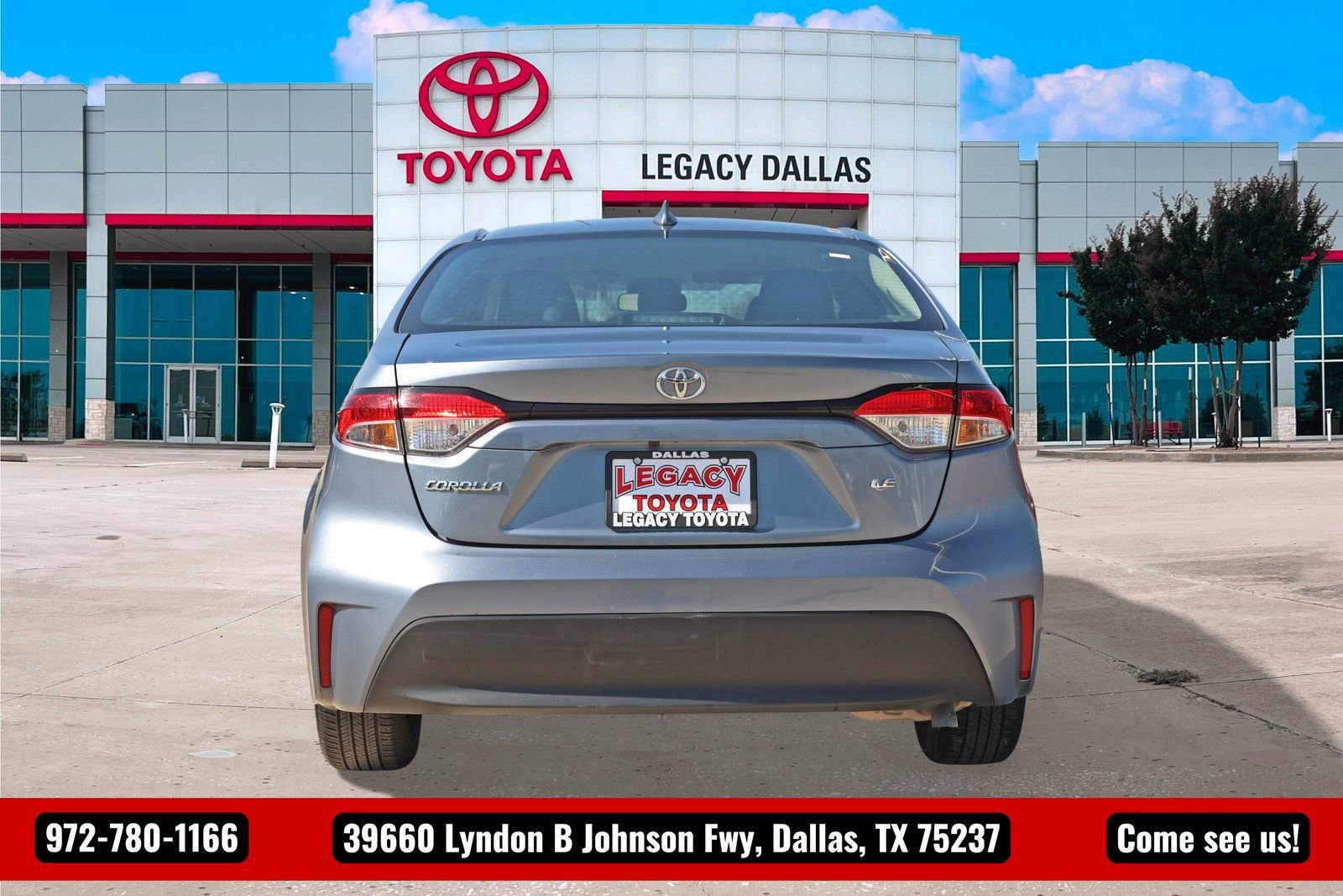 Used 2023 Toyota Corolla LE image 8