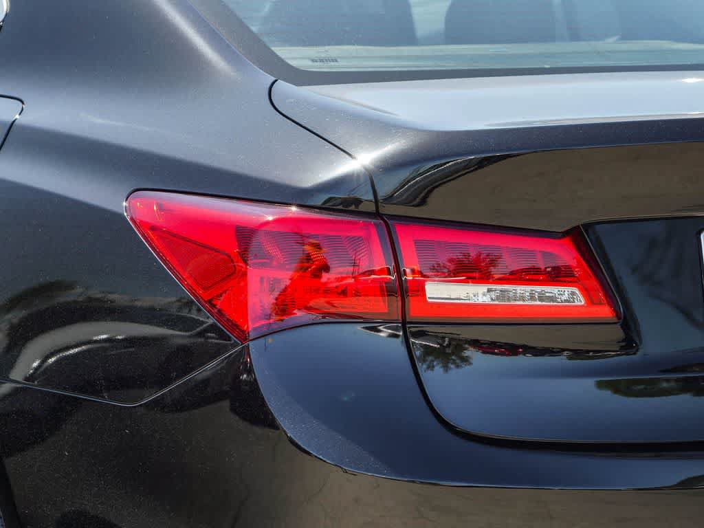 Used 2018 Acura TLX V6 w/ Technology Package FWD image 6