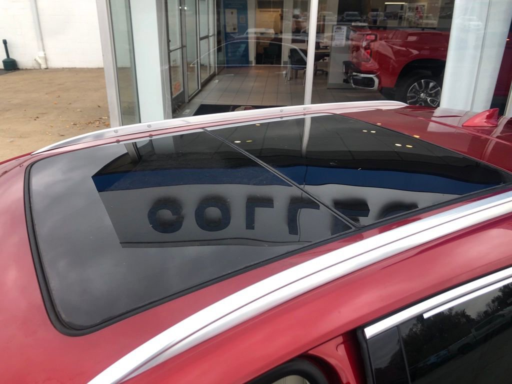 Used 2023 Cadillac XT5 Premium Luxury w/ LPO, Floor Liner Package image 22