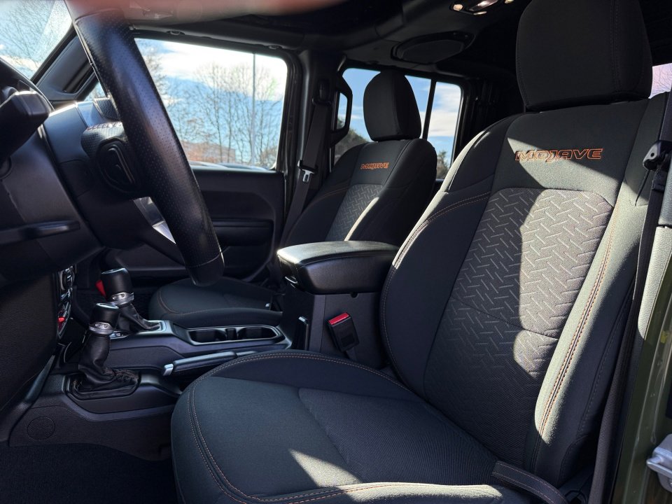 Used 2021 Jeep Gladiator Mojave w/ Trailer Tow Package image 34