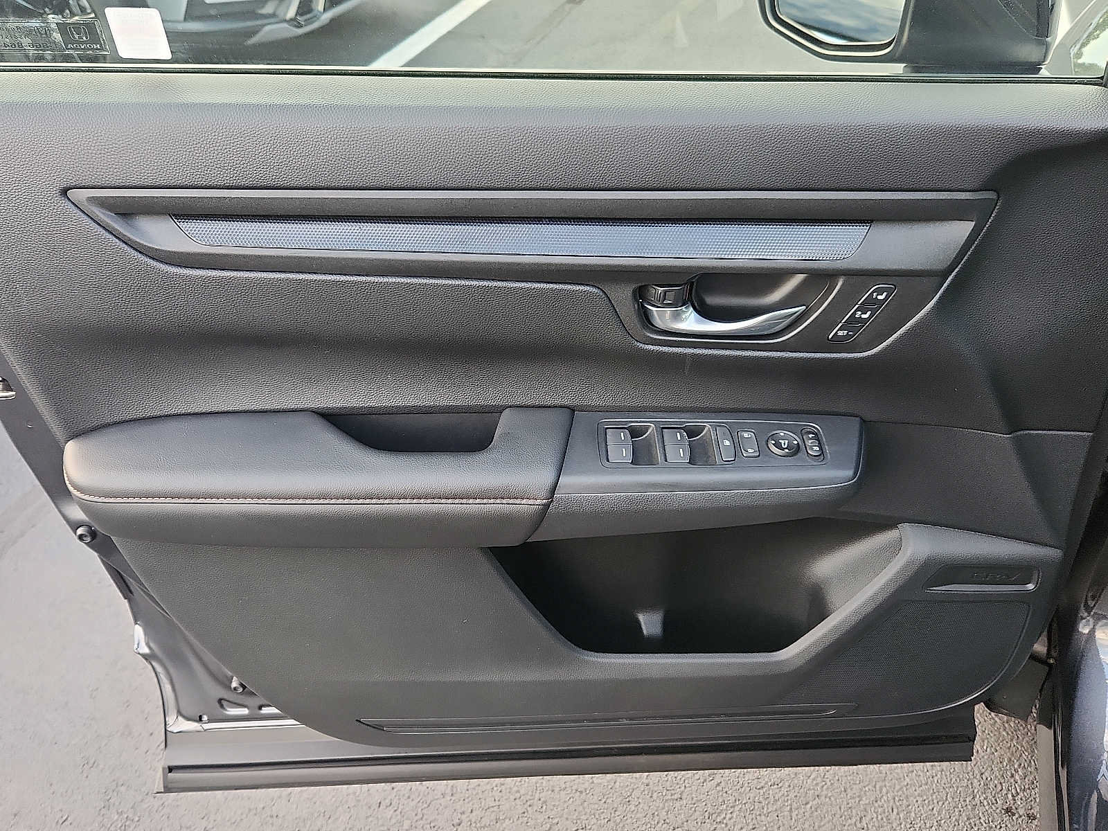Certified 2025 Honda CR-V Sport-L image 12