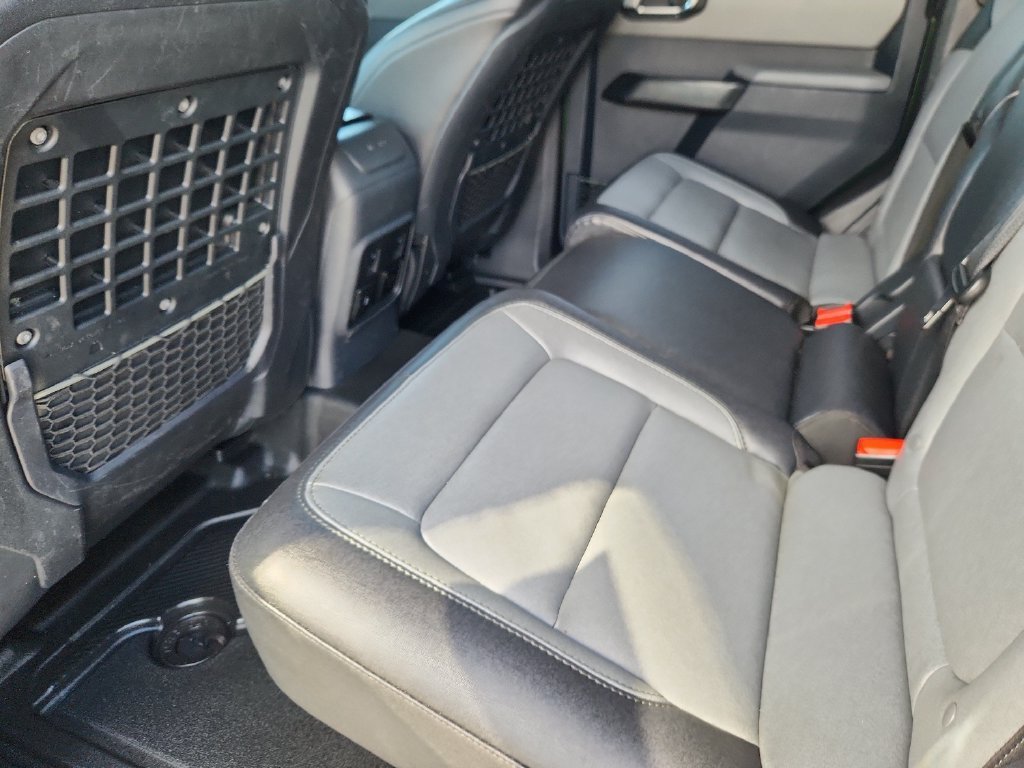 Used 2024 Ford Bronco Everglades AWD/4WD image 10