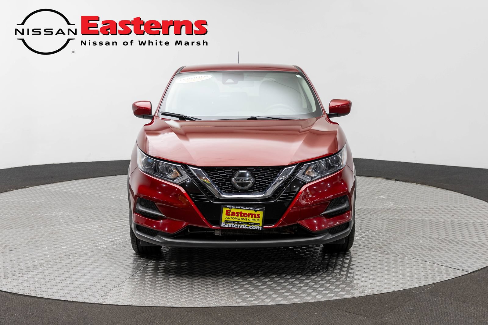 Used 2020 Nissan Rogue Sport S w/ Appearance Package FWD image 2