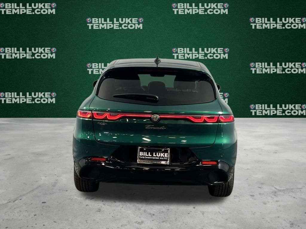 Used 2025 Alfa Romeo Tonale w/ Premium Package image 6