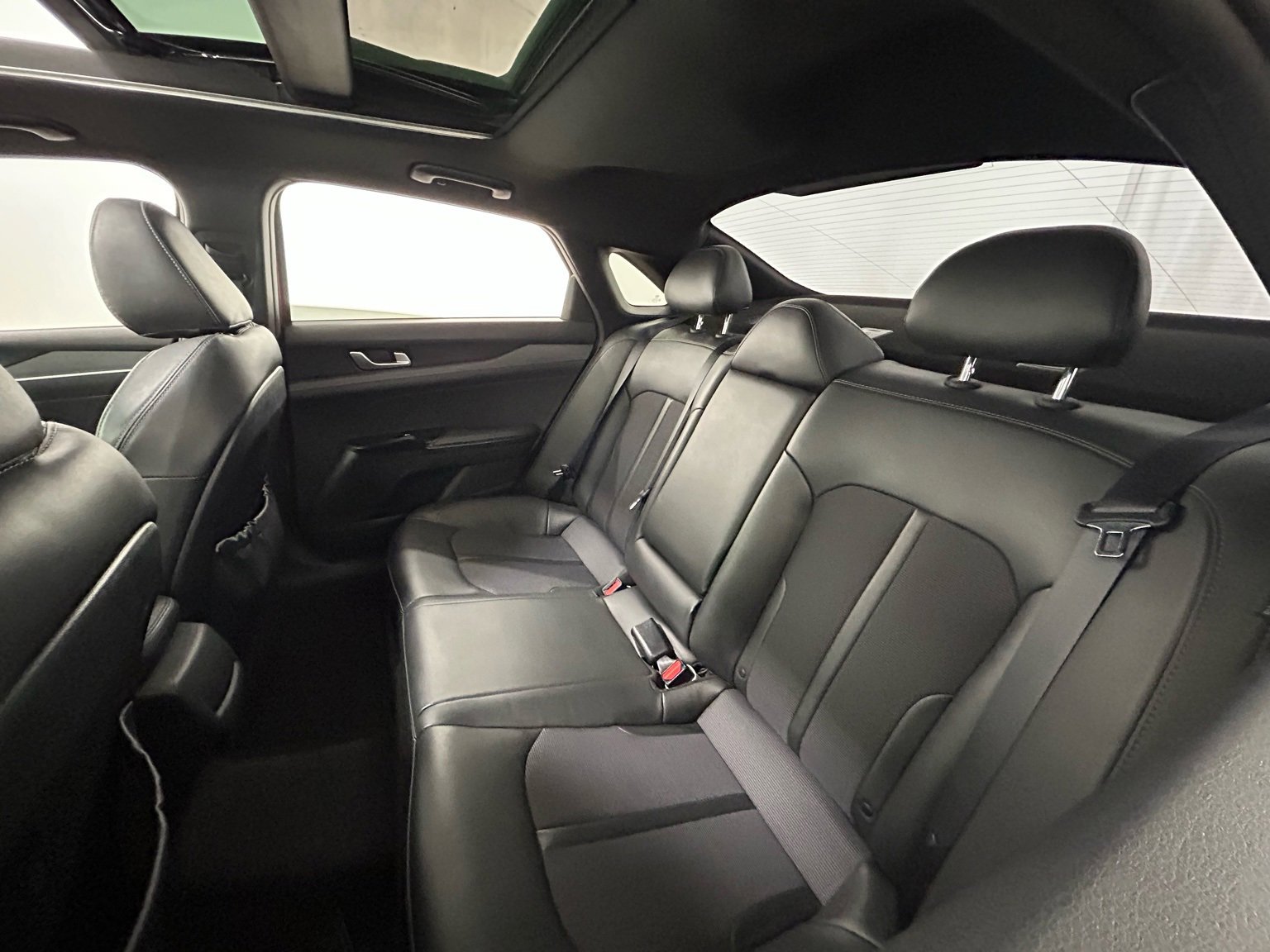 Used 2021 Kia K5 GT-Line w/ GT-Line FWD Premium Package image 33