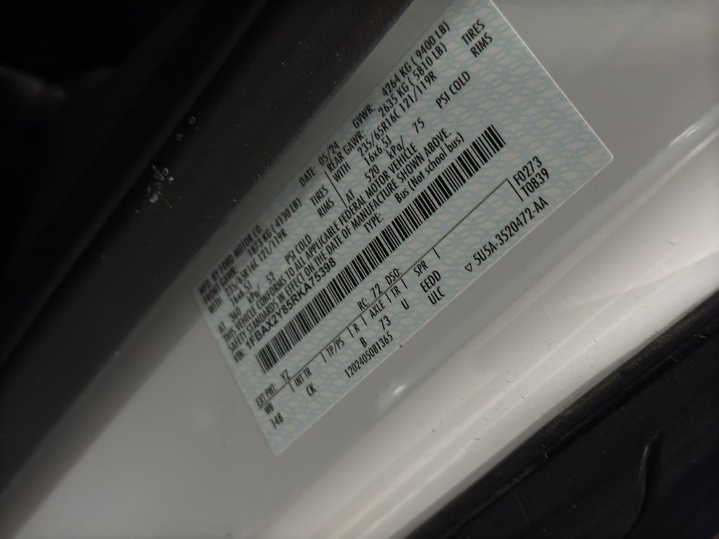 Used 2024 Ford Transit 350 XLT image 32