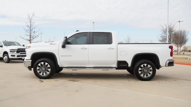 Used 2025 Chevrolet Silverado 2500 LT w/ Safety Package AWD/4WD image 6