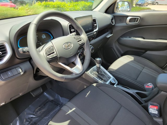 New 2026 Hyundai Venue SEL FWD image 11