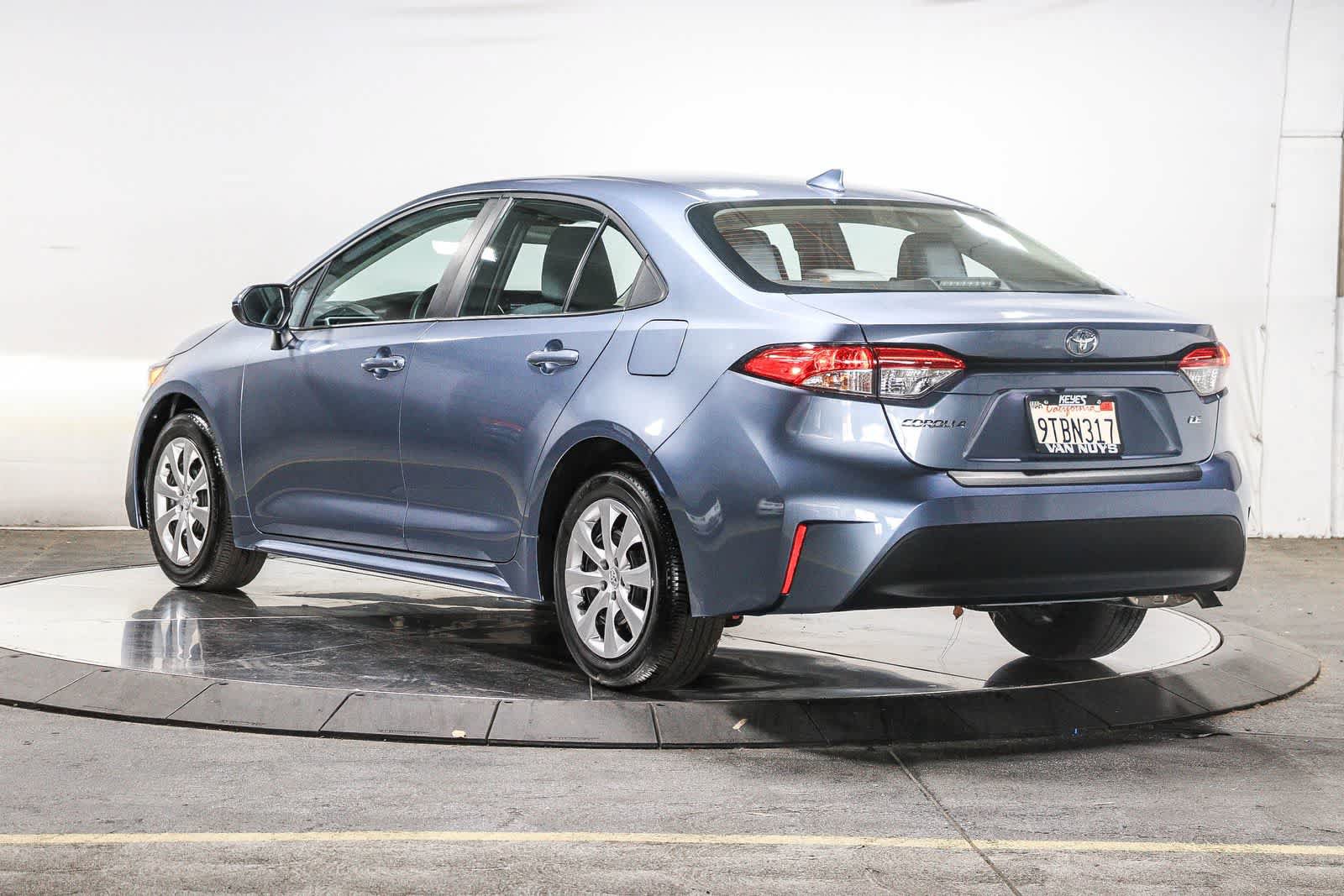 Certified 2025 Toyota Corolla LE FWD image 2