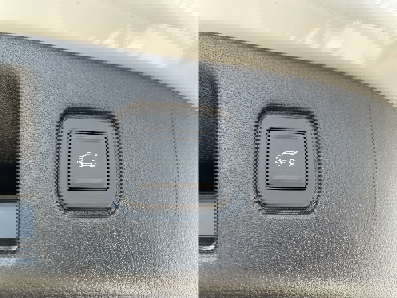 New 2024 Chevrolet Blazer EV LT image 21