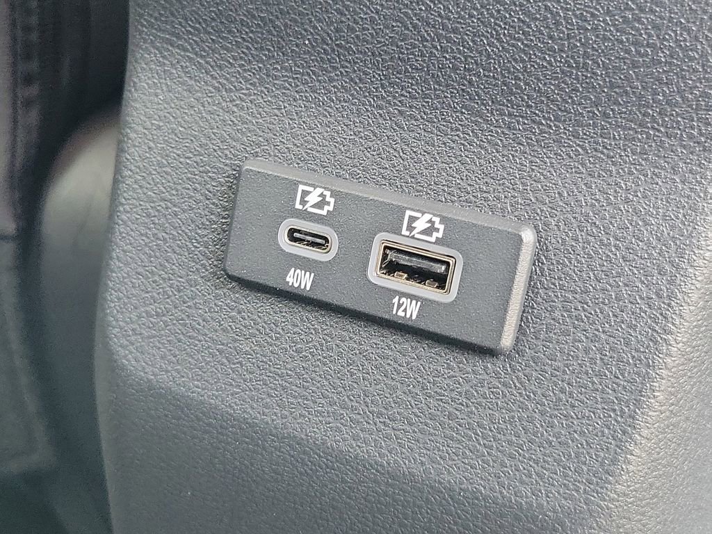New 2026 Nissan Kicks SV w/ Charging Package FWD image 16