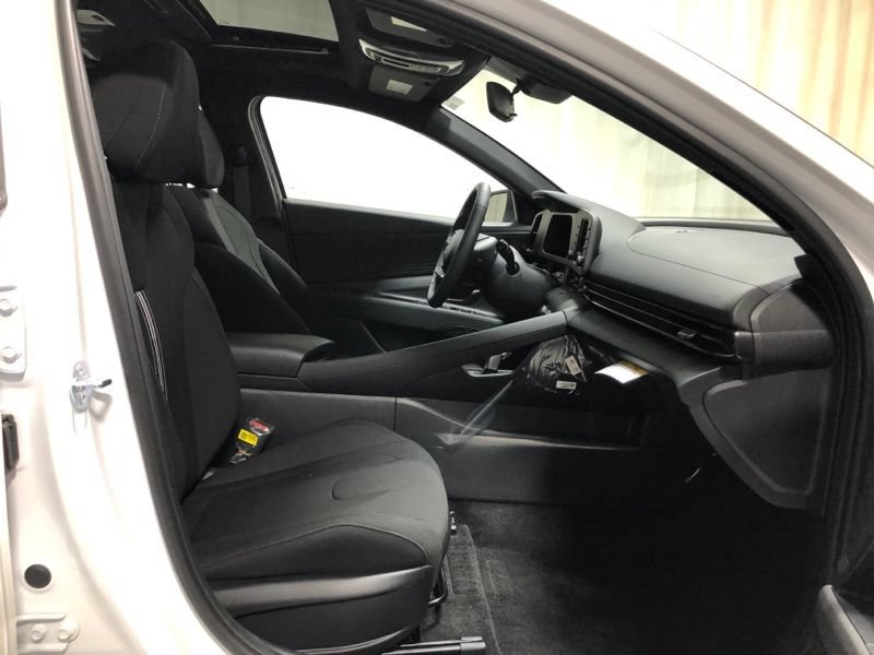 New 2026 Hyundai Elantra SEL Sport Premium w/ Cargo Package FWD image 12