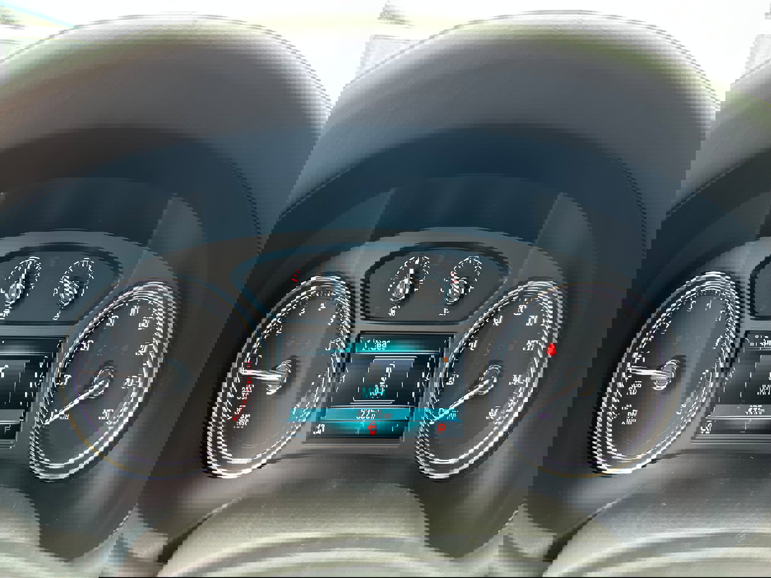 Used 2019 Buick Enclave Essence FWD image 20