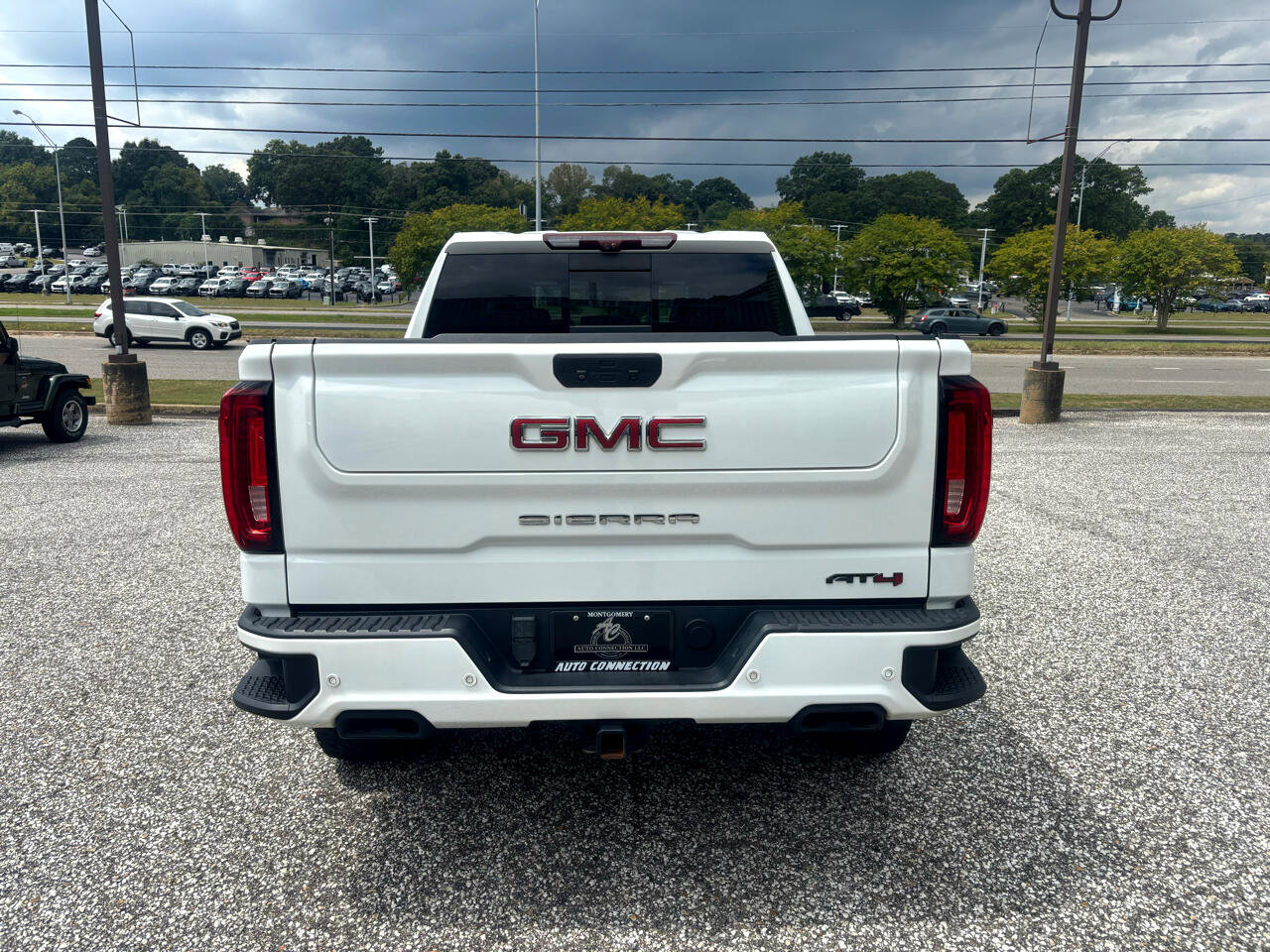 Used 2020 GMC Sierra 1500 AT4 w/ AT4 Premium Package image 4