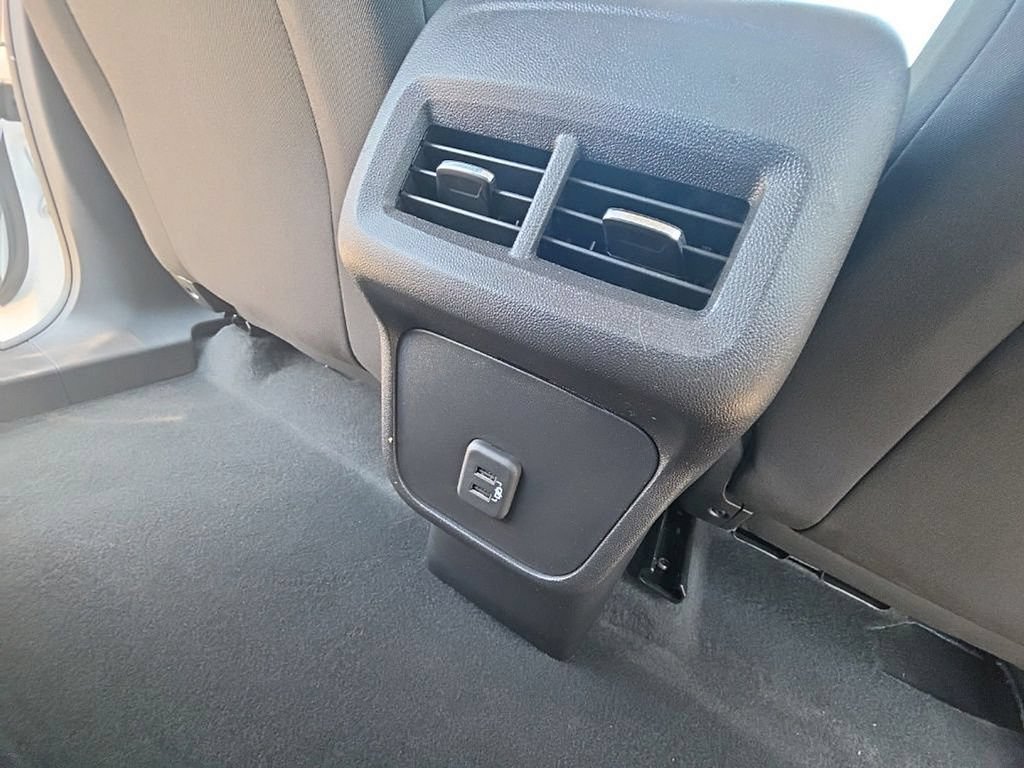 Used 2023 Chevrolet Equinox LS FWD image 27