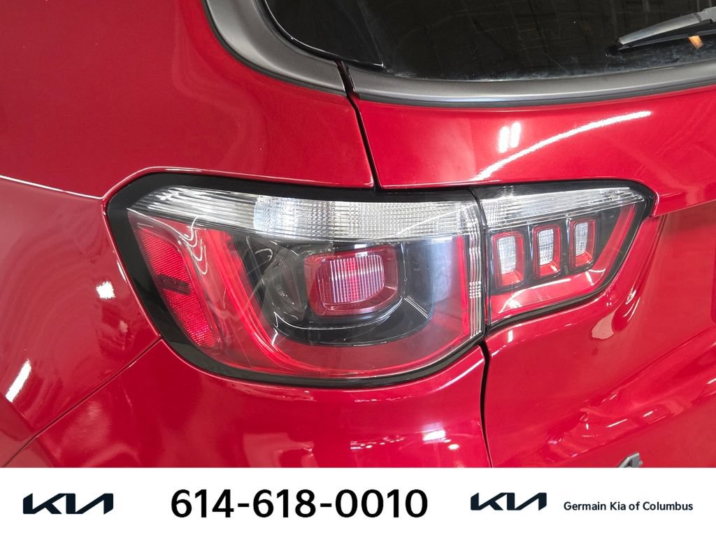 Used 2020 Jeep Compass Trailhawk AWD/4WD image 15