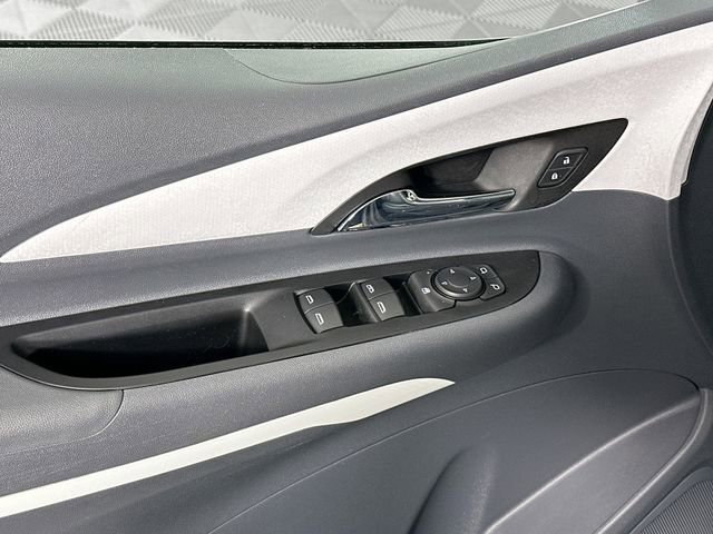 Used 2021 Chevrolet Bolt Premier w/ Infotainment Package image 25