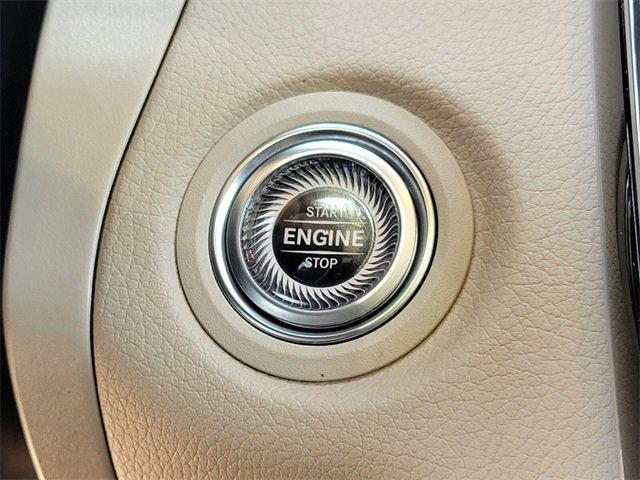 Used 2022 Mercedes-Benz GLC 300 4MATIC image 24