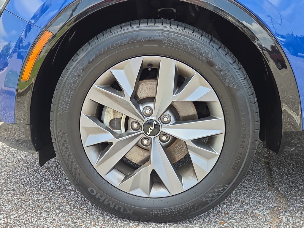 Used 2025 Kia Sportage SX FWD image 9