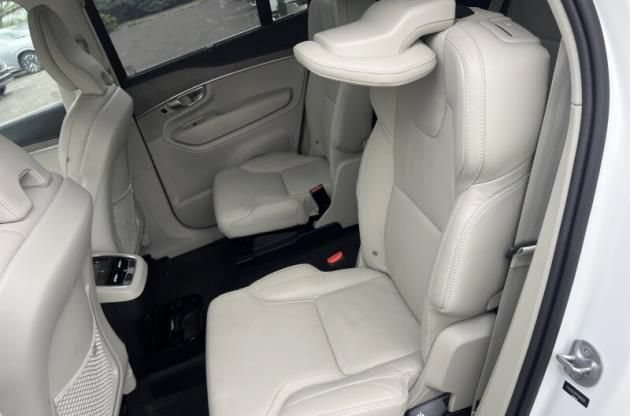 Used 2023 Volvo XC90 B6 Ultimate w/ Protection Package AWD/4WD image 6