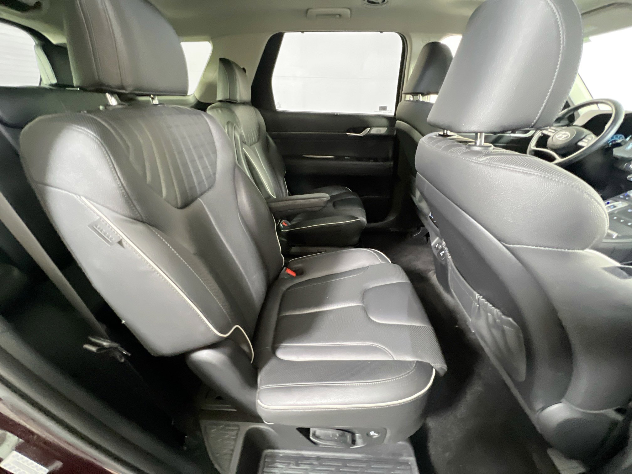 Used 2023 Hyundai Palisade Limited image 30