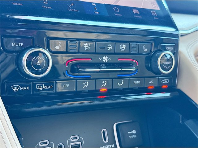 Used 2024 Jeep Grand Cherokee L Summit image 37