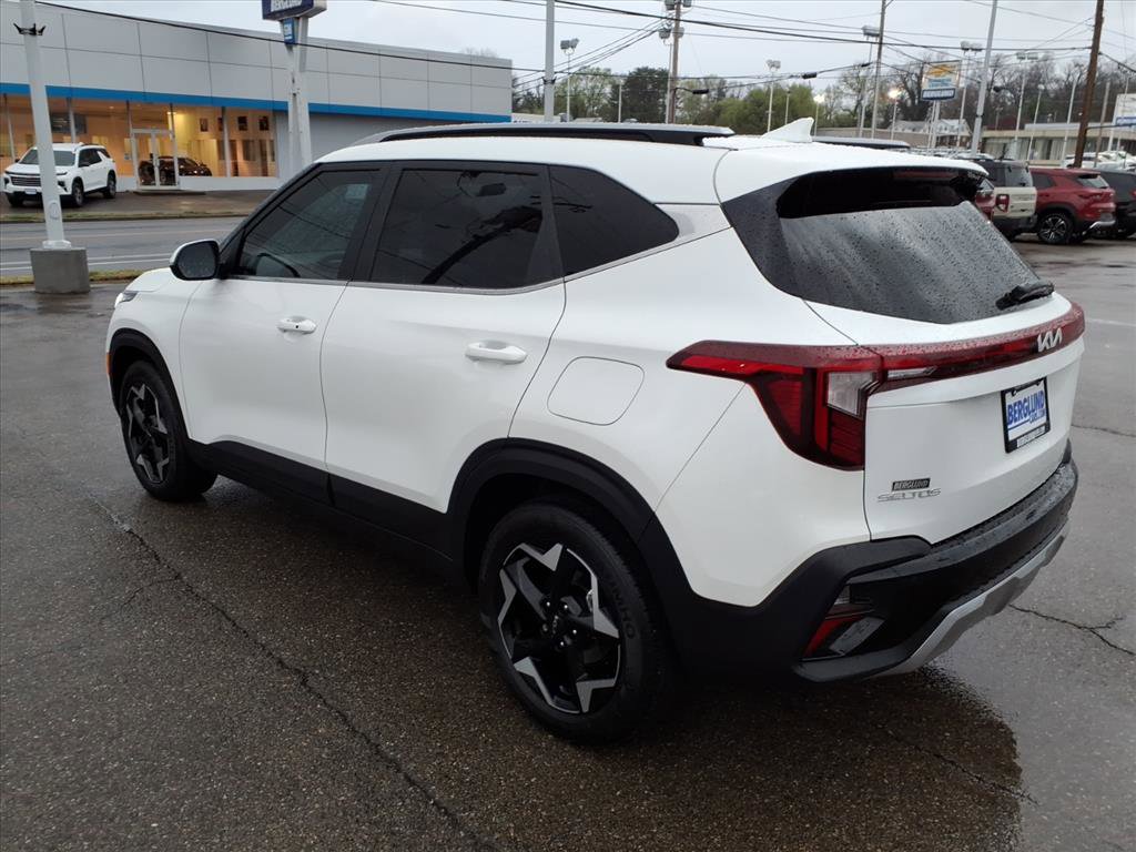 Used 2025 Kia Seltos EX w/ EX Sunroof Package image 6