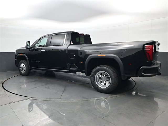 New 2026 GMC Sierra 3500 Denali Ultimate image 7