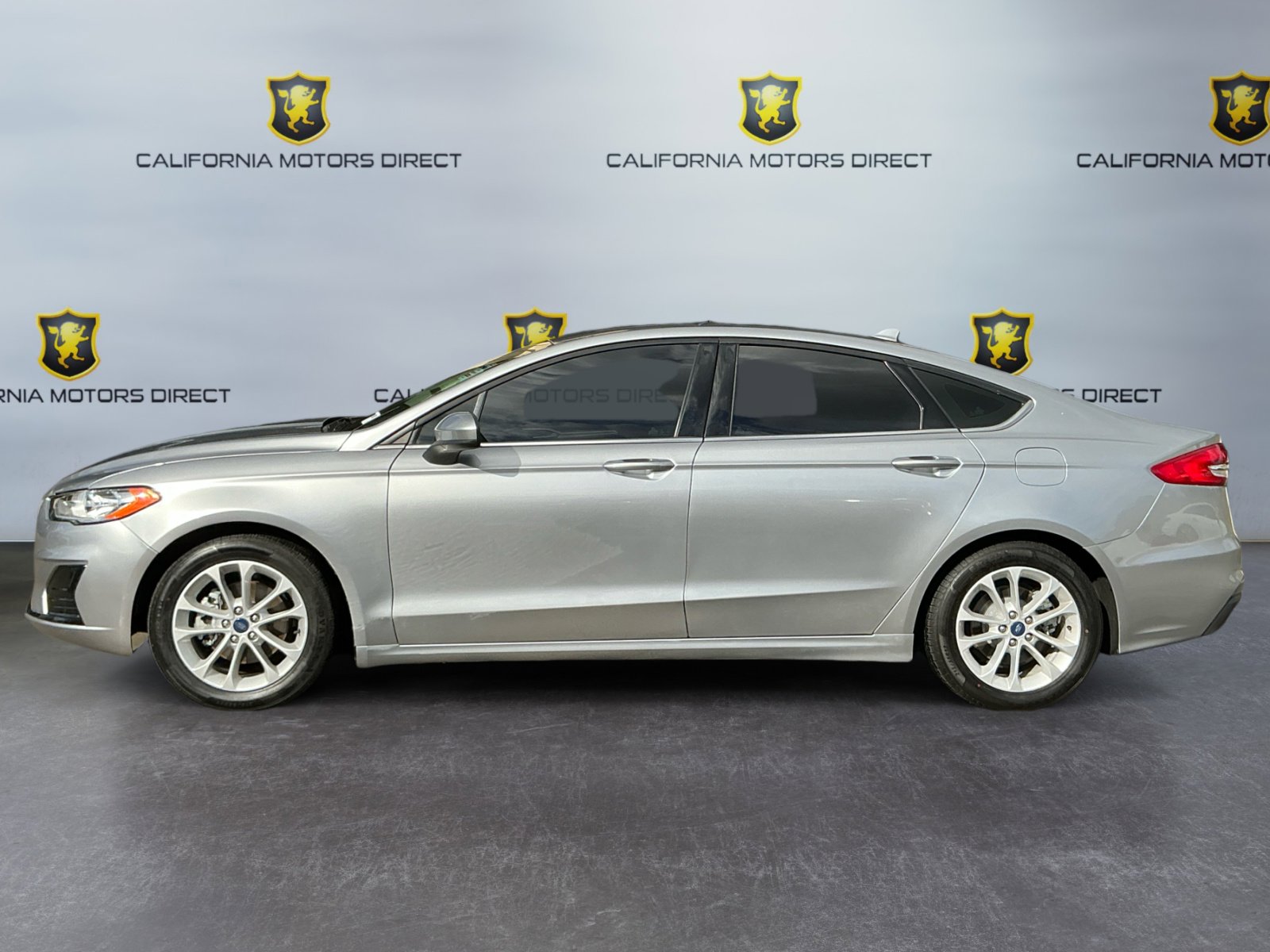 Used 2020 Ford Fusion SE image 8