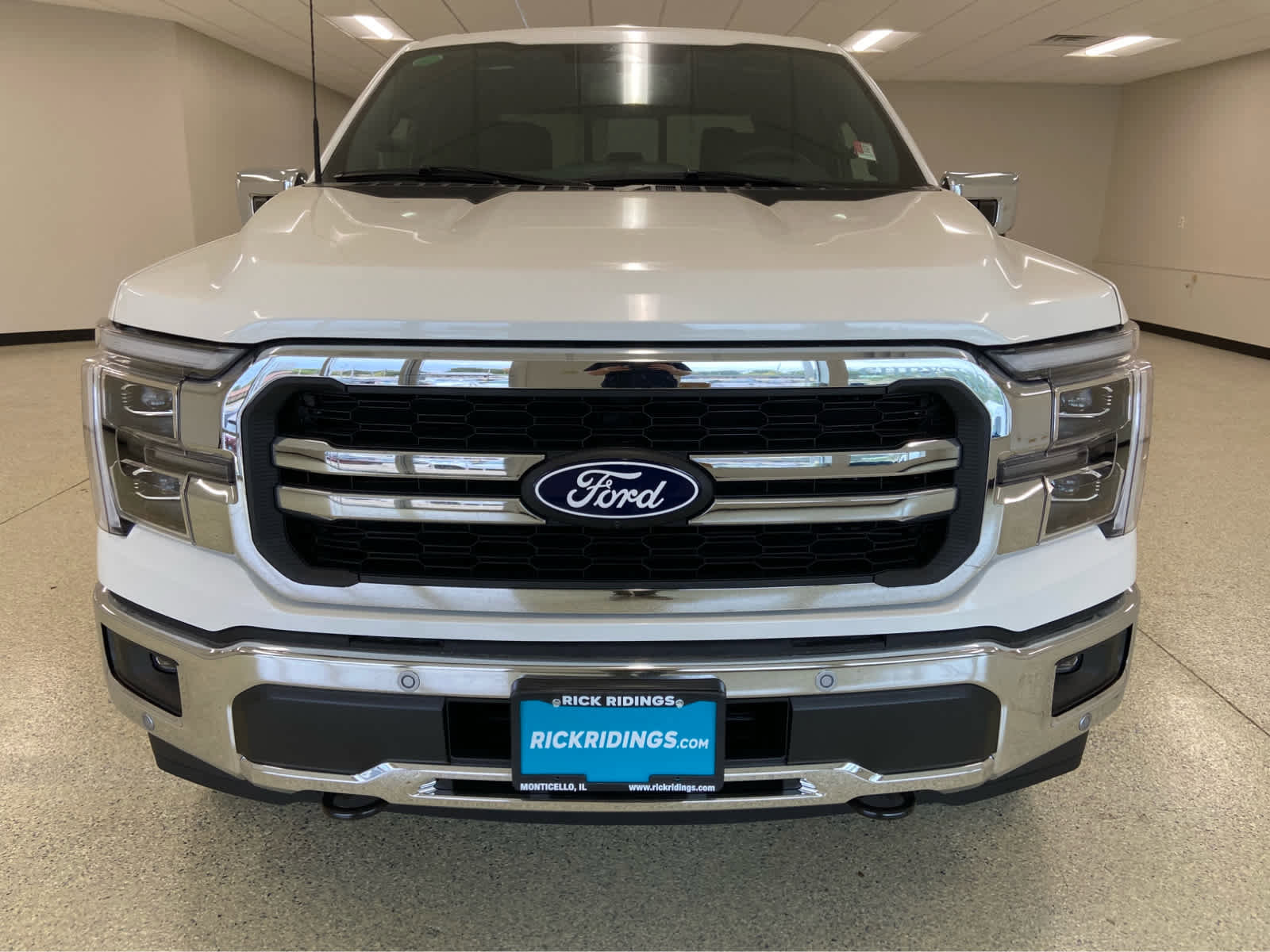 New 2025 Ford F150 Lariat image 2