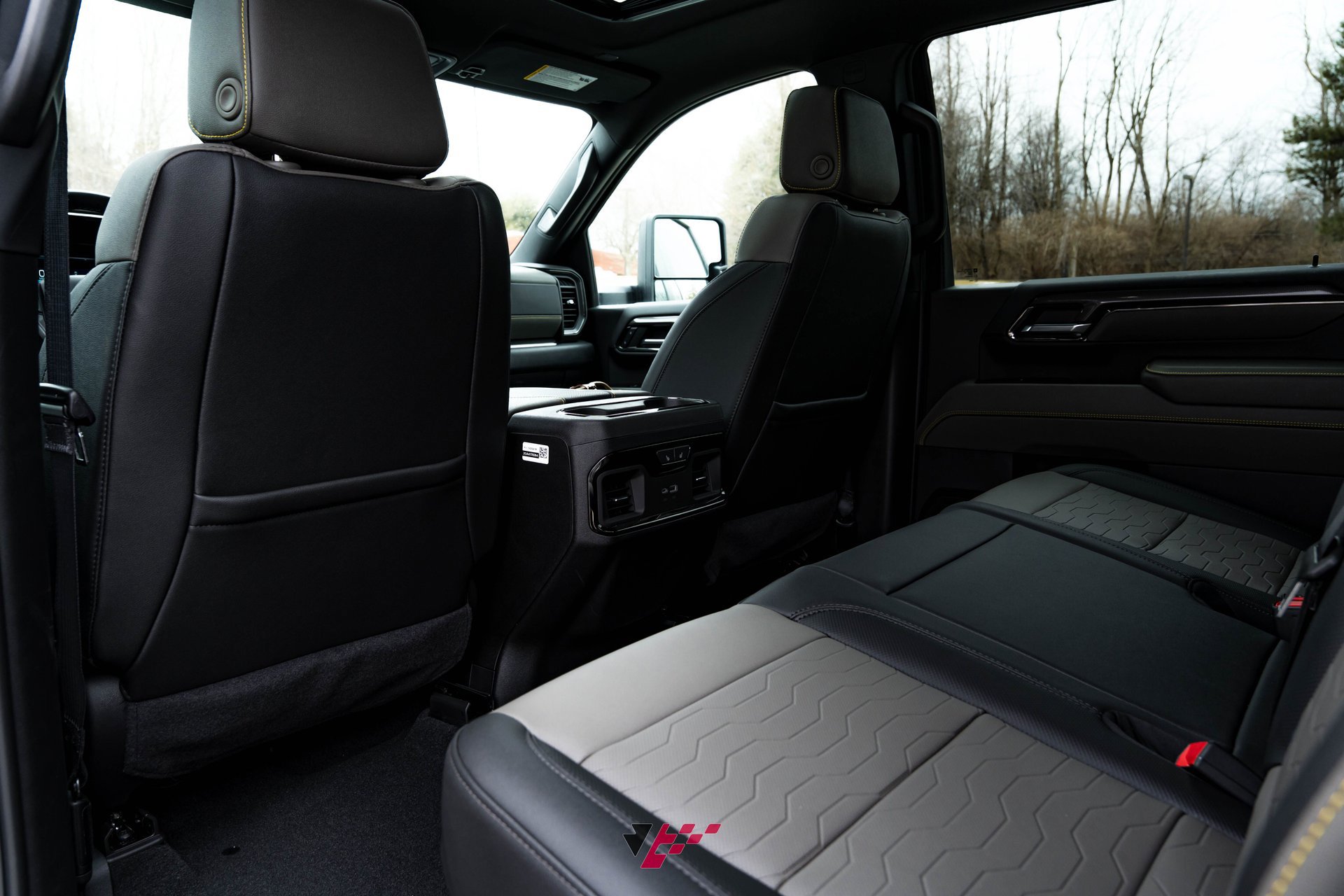 Used 2024 Chevrolet Silverado 2500 ZR2 w/ ZR2 Bison Edition image 17