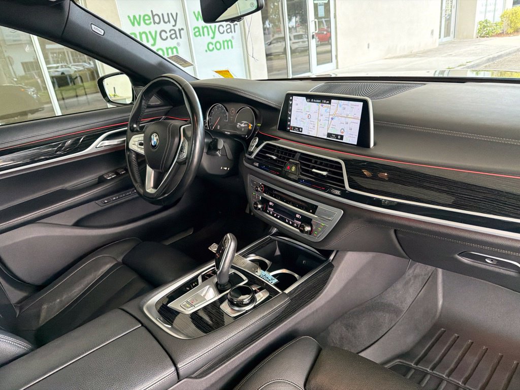 Used 2019 BMW 740i xDrive w/ Executive Package AWD/4WD image 27