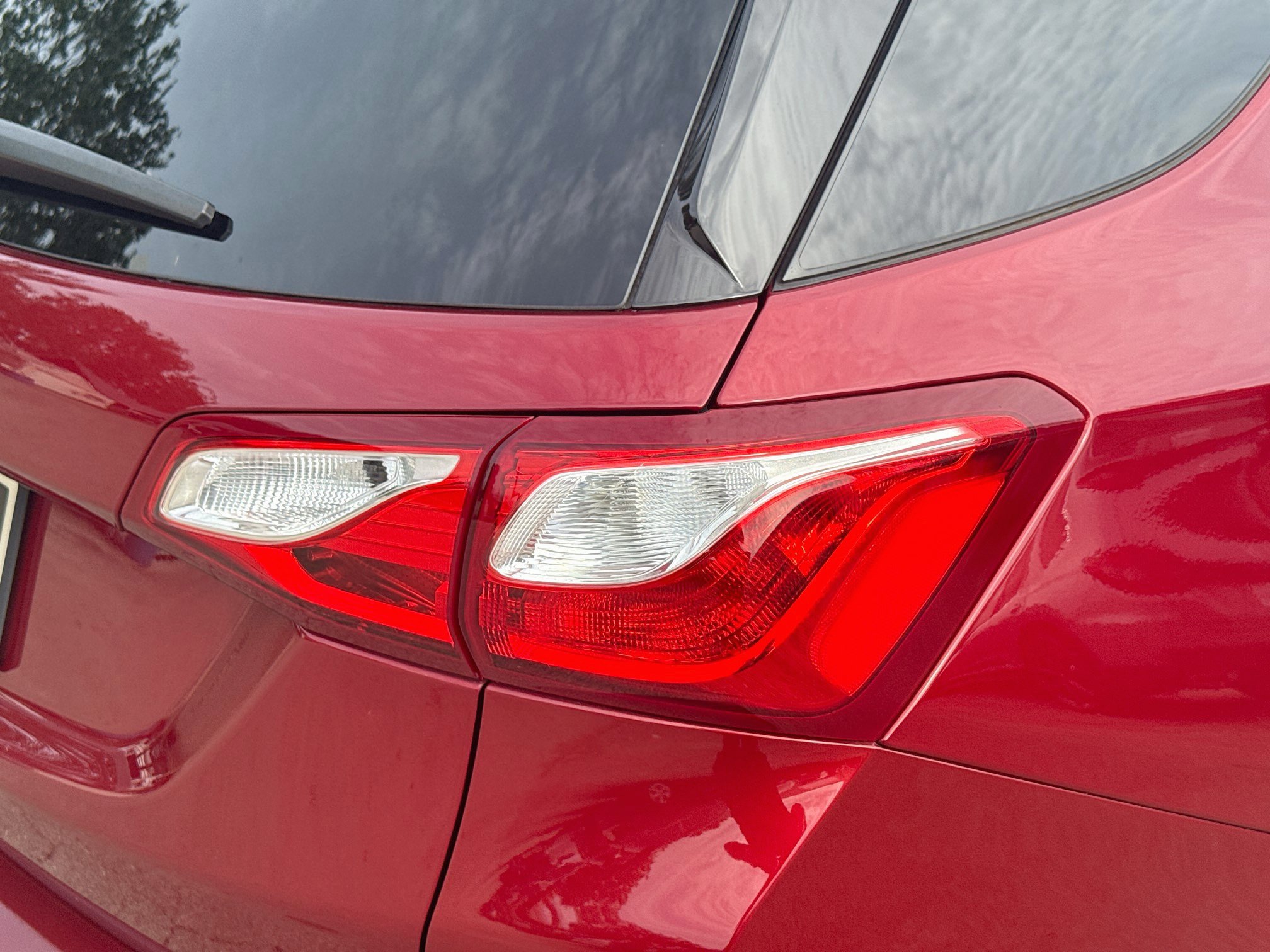 Used 2020 Chevrolet Equinox LT FWD image 25