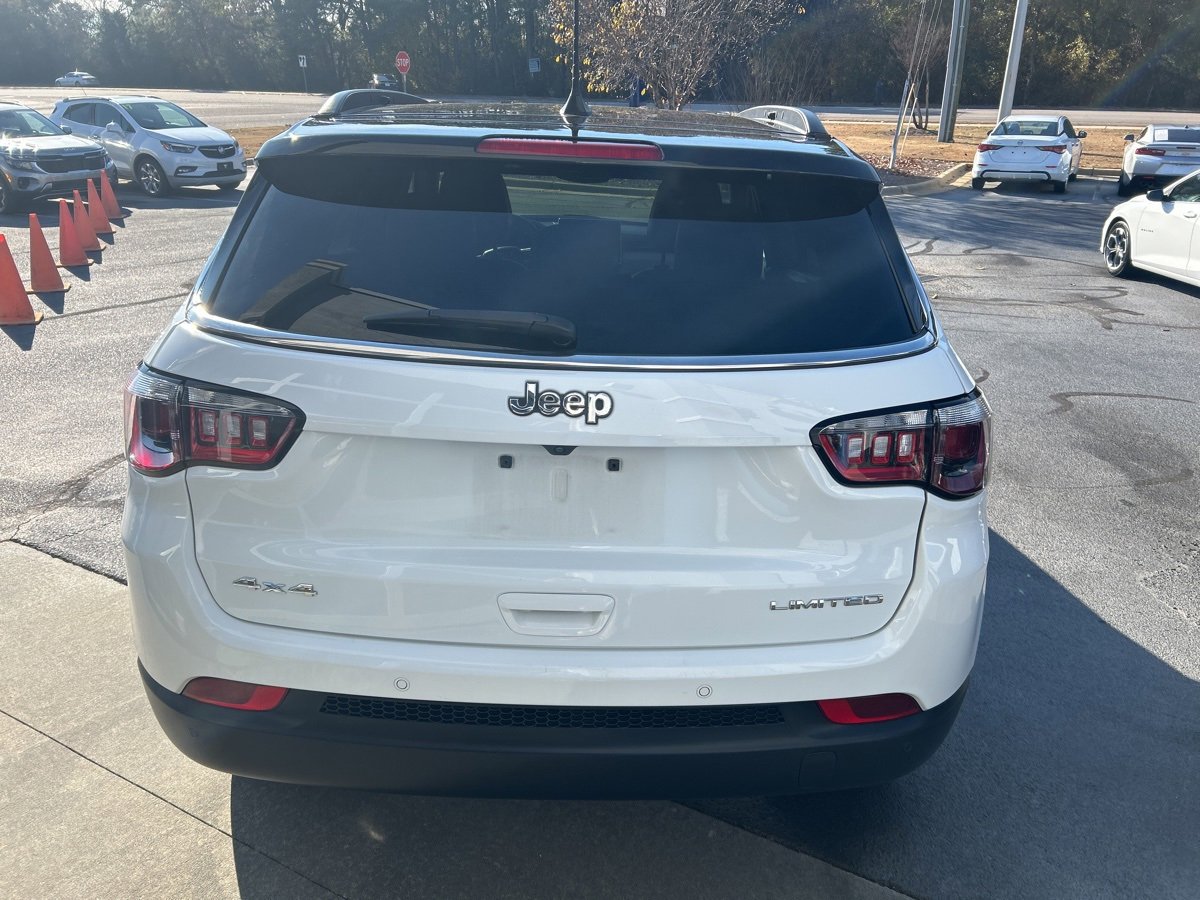 Used 2024 Jeep Compass Limited image 33