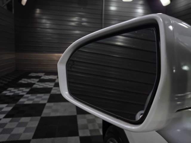 Used 2017 Lincoln MKC Reserve image 36